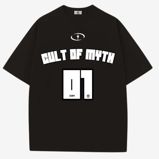 QUARTERBACK TEE